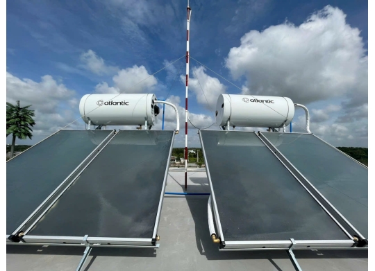 Máy nước nóng NLMT Atlantic - Pháp